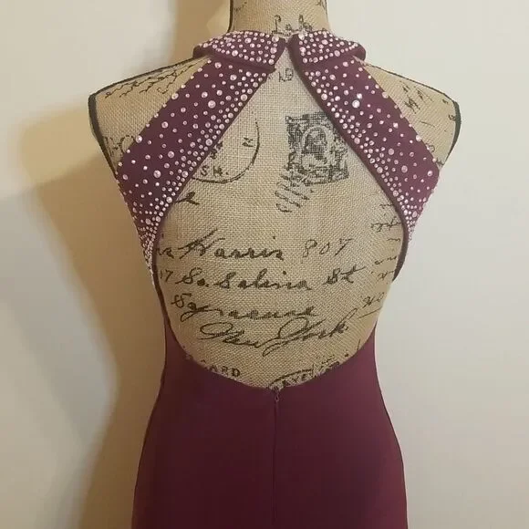 Morgan & Co. Burgundy Embellished Halter Maxi Dress | Low Back | Size 1/2 - Picture 6 of 10